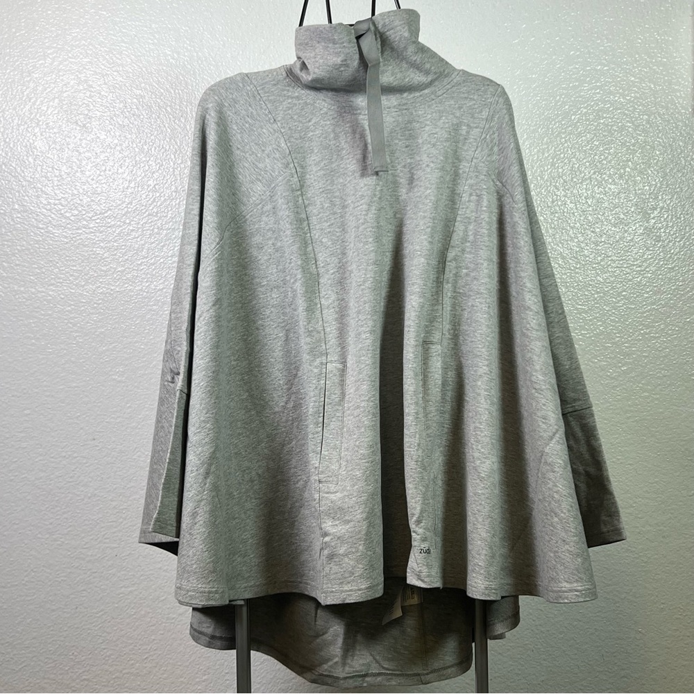 Zuda Women’s Gray Poncho Size XXXS/XXS